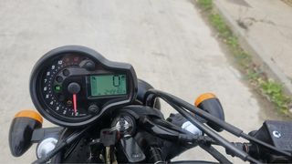 Moto 125 Custom con extras