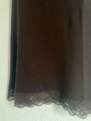 Camiseta Bershka con ribete de encaje