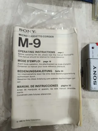 Sony M-9 Micro Cassette-Corder Vintage