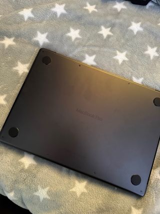 MacBook Pro M4 2025 · 16 GB RAM · GRIS ESPACIAL