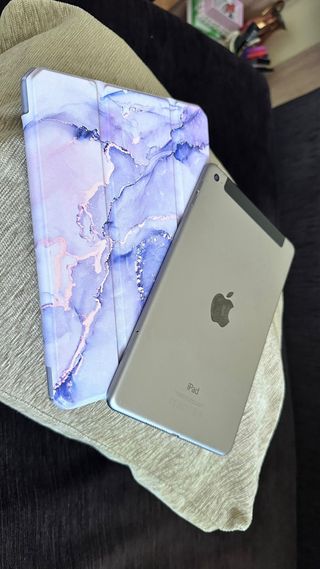iPad mini 4 128GB Plata