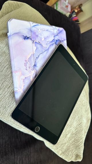 iPad mini 4 128GB Plata