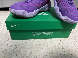 Zapatillas Nike Moradas y Rosas