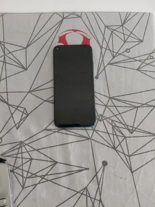 Huawei P40 Lite verde · 128 GB · Come nuovo