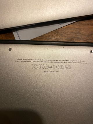 Apple MacBook A1278 Plata