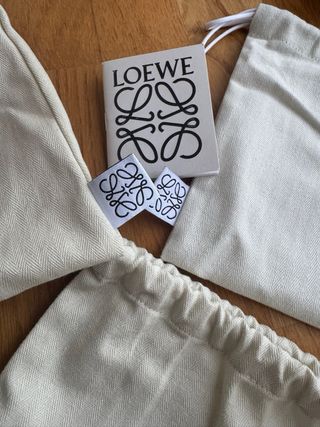 Fondello Loewe, Ferragamo, Gucci, Sezane