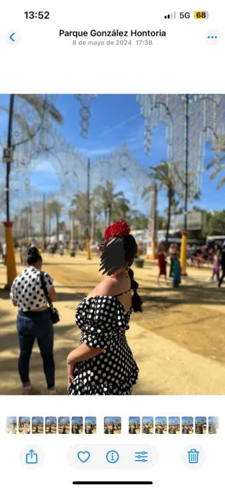 Traje Flamenca Negro Lunares Blanco