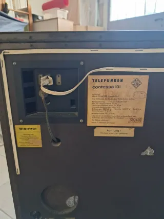 Mobile radio e giradischi anni '60