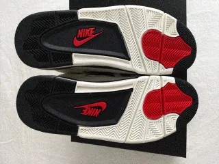 Jordan 4 Flight Club