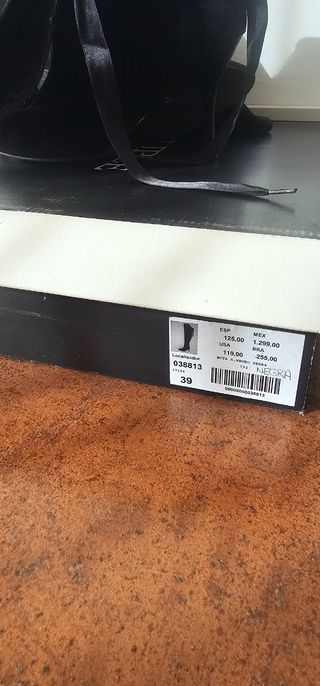 Bota alta ante negra Cuple talla 39