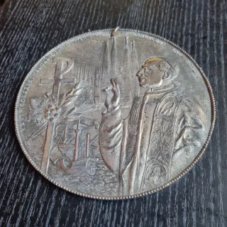 Medalla XXXV Congreso Eucarístico Internacional Ba