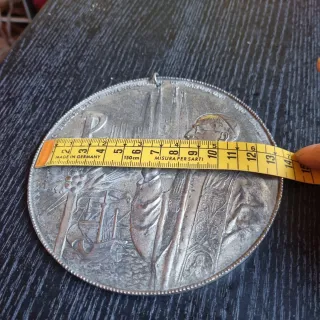 Medalla XXXV Congreso Eucarístico Internacional Ba