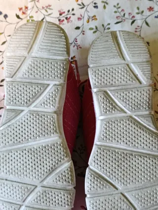 Zapatillas deportivas rosas