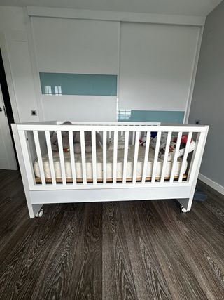 Habitación bebé GAMA ALTA (Cuna convertible)