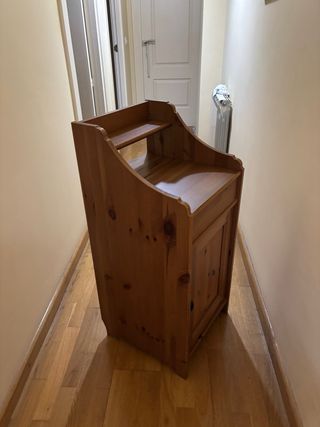 Cajonero de madera útil