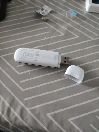 Módem USB Vodafone Blanco