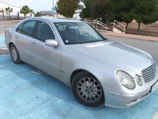 Mercedes-Benz E220 2006