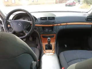 Mercedes-Benz E220 2006