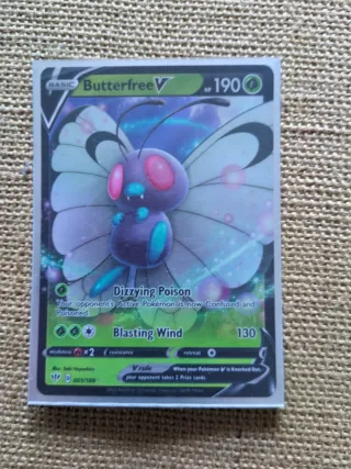 Cartas Pokémon V Palkia, Inteleon, Butterfree