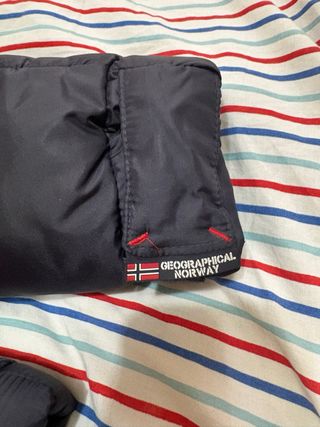 Abrigo Geographical Norway con capucha