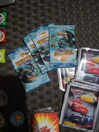 Lote Varios Pokémon y Bakugan