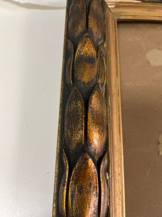 Marco cuadro muy antiguo hecho a mano pan de oro