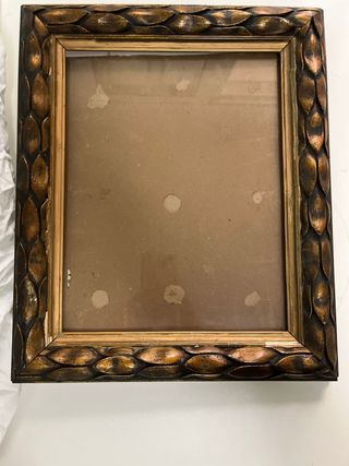 Marco cuadro muy antiguo hecho a mano pan de oro