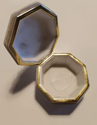 Scatolina decorativa Lineasea firmata Valentino