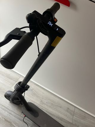 Patinete Eléctrico Xiaomi Essential