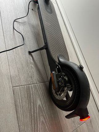 Patinete Eléctrico Xiaomi Essential