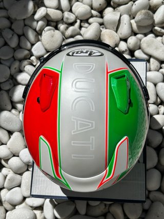 Espectacular Casco Arai QV PRO Ducati Talla XS