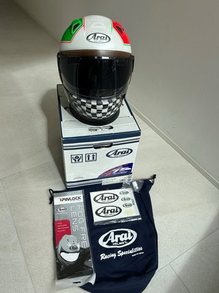 Espectacular Casco Arai QV PRO Ducati Talla XS