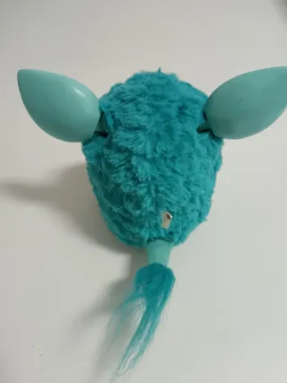 Furby azul interactivo