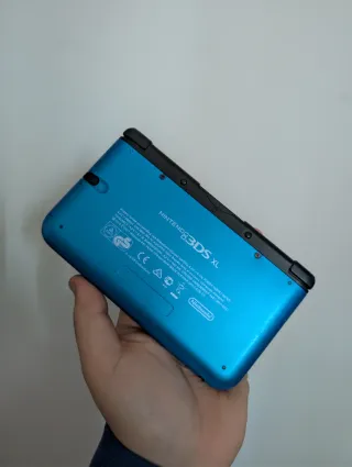 Nintendo 3DS XL Edición Fire Emblem