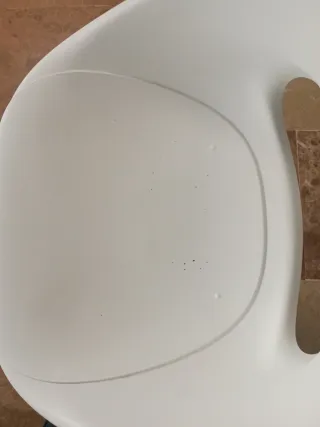 Silla Ikea Blanca con Cojín Rosa