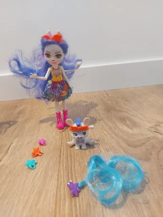 3 Muñecas Enchantimals