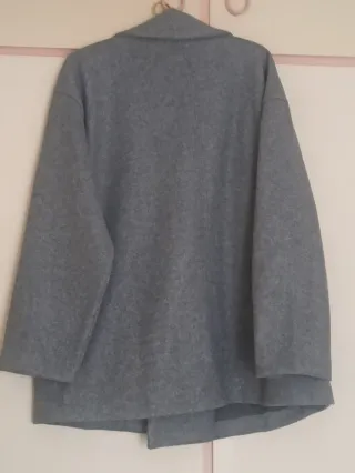 Abrigo Zara Gris Talla L