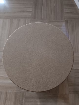 Mesa redonda de madera auxiliar