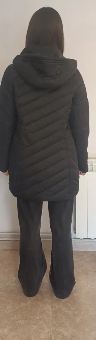 Chaqueta plumífero tres cuartos