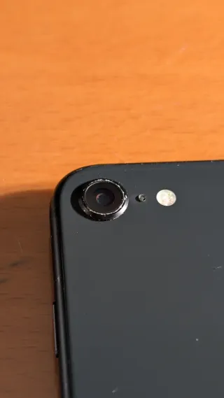 iPhone SE (2ª Gen) Negro 64 GB 84% Salud Batería