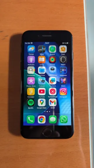 iPhone SE (2ª Gen) Negro 64 GB 84% Salud Batería