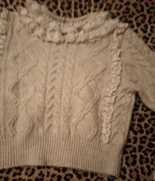 Jersey Zara Beige Perlas y Encaje