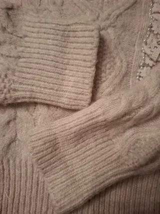 Jersey Zara Beige Perlas y Encaje