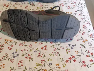 Deportivas Newfeel Negras y Rosas T  Decathlon