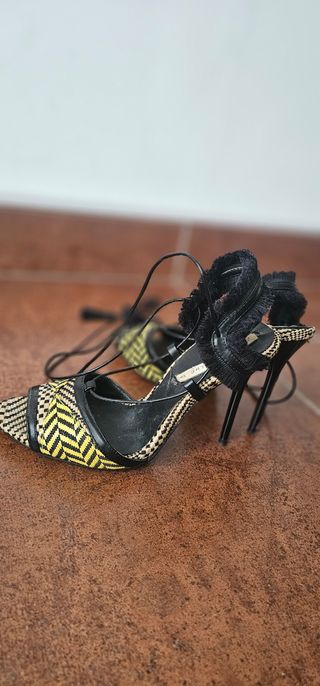 Sandalias Zara Tacón Talla 38
