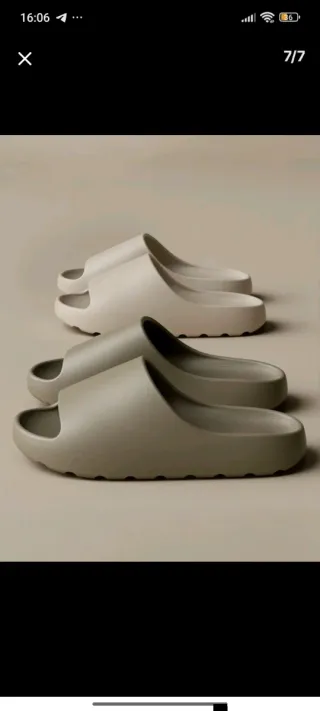 Chanclas Beige y Grises