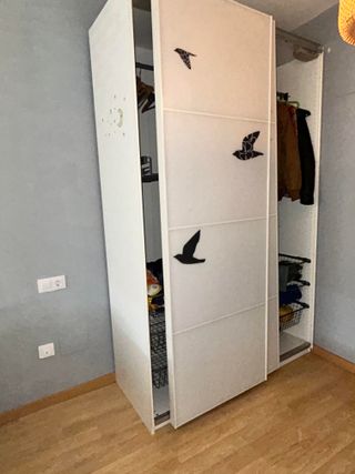 Armario IKEA PAX con puertas correderas