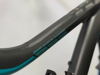 Bicicleta enduro GIANT REIGN 27,5" in taglia M