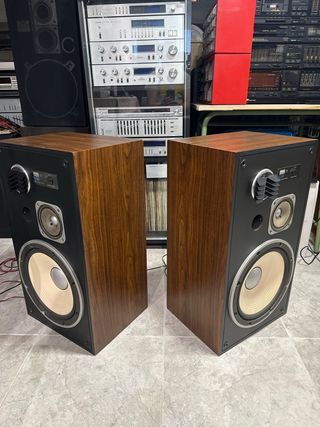 Altavoces Sansui S-50