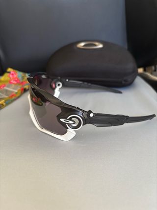 Gafas Oakley Jawbreaker negra blanca Prizm road